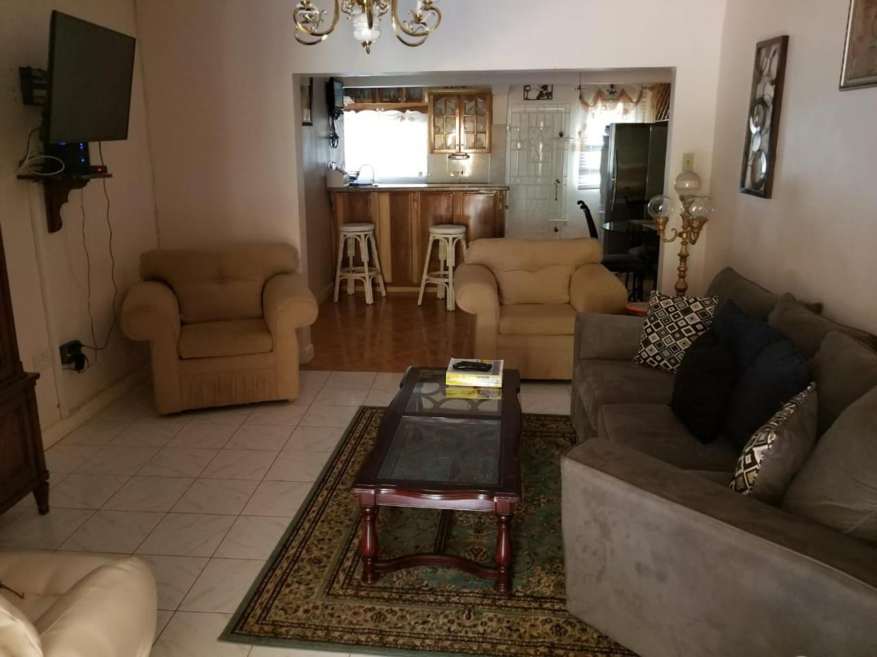 Cliffe Ranch Βίλα Μαντεβίλ Εξωτερικό φωτογραφία